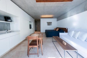 Enjoy VallanHost @ Bonpland Suites 32